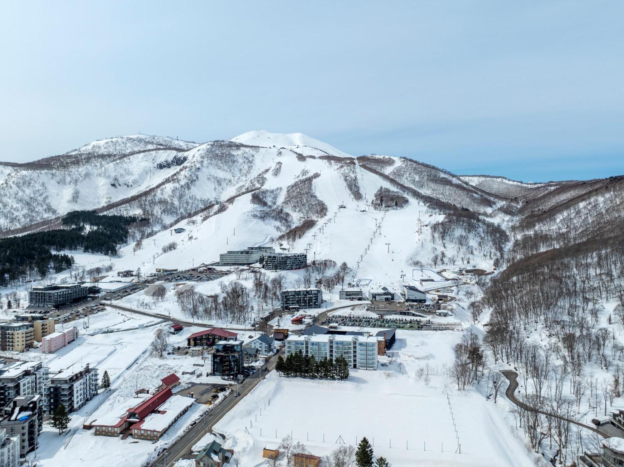 Niseko Landmark View Куттян Экстерьер фото