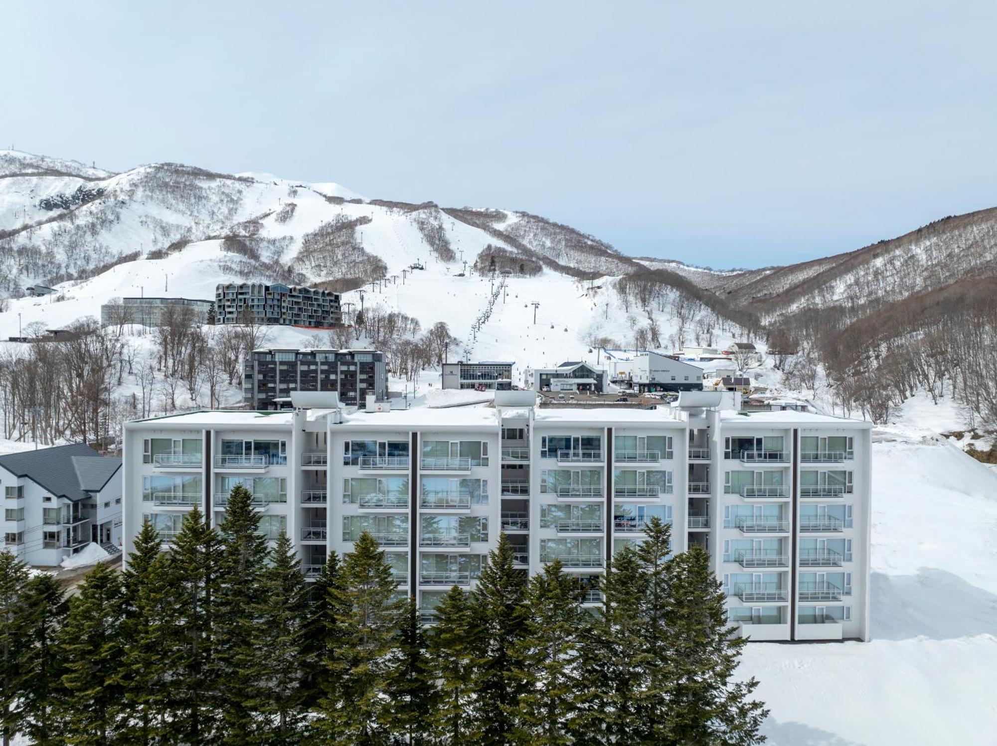 Niseko Landmark View Куттян Экстерьер фото