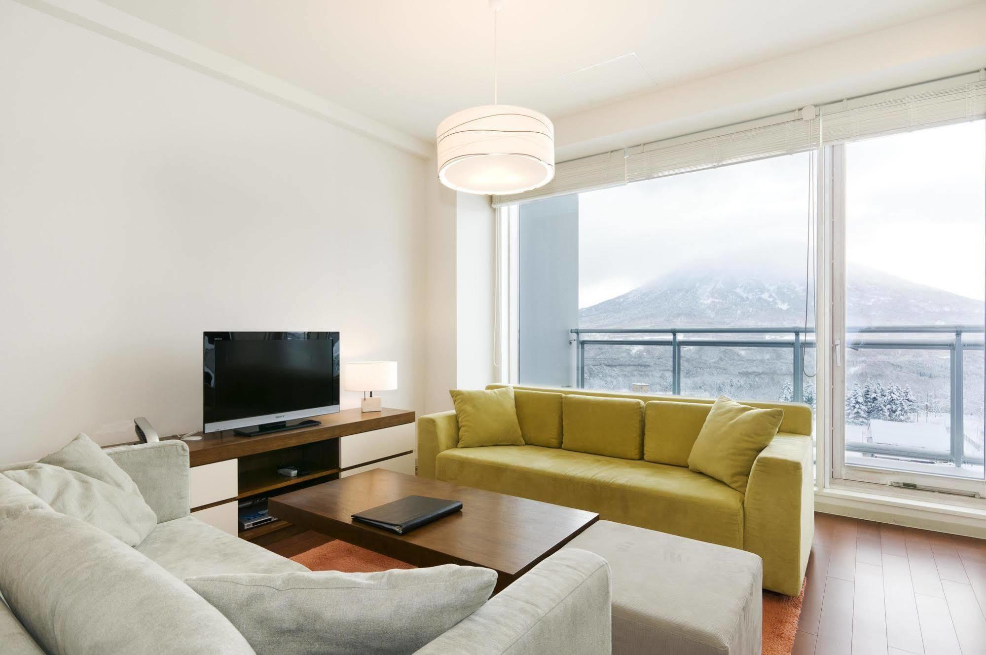 Niseko Landmark View Куттян Экстерьер фото